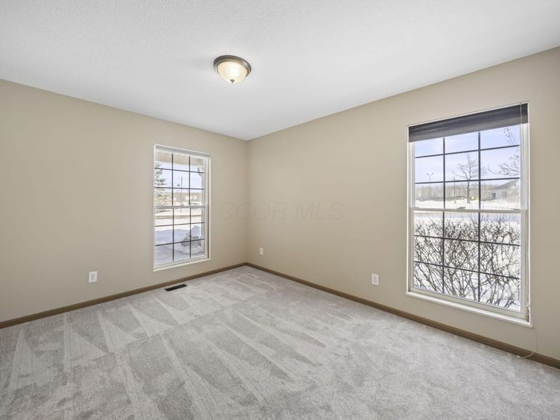 437 Robins Crest Lane, Marysville, OH 43040 Photo 17