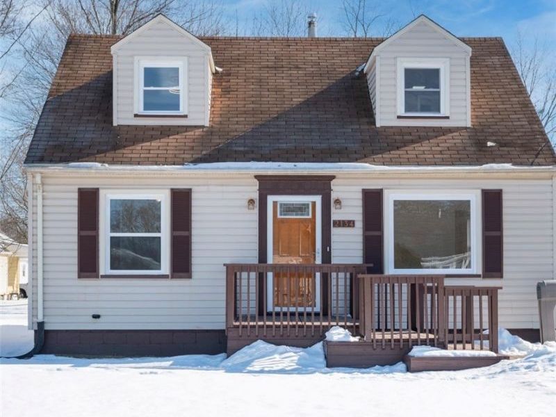 2134 Estabrook Avenue NW, Warren, OH 44485 Photo 1