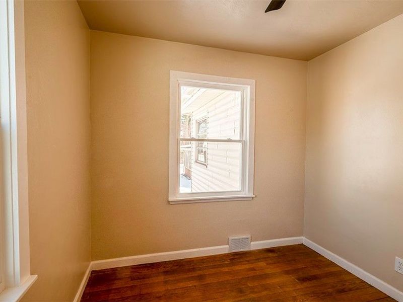 2134 Estabrook Avenue NW, Warren, OH 44485 Photo 11