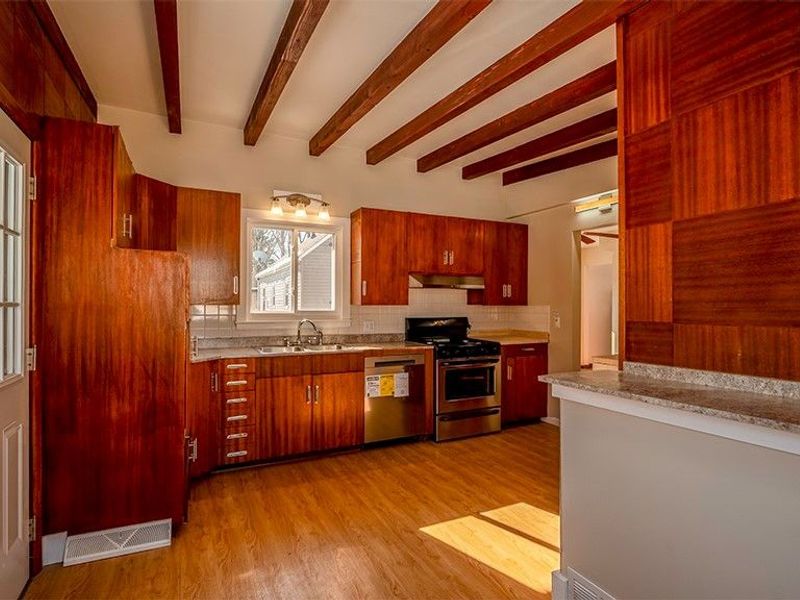 2134 Estabrook Avenue NW, Warren, OH 44485 Photo 5