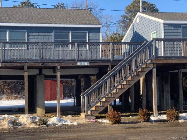 Hampton Bays, NY 11946