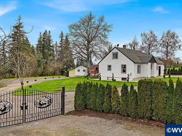 5900 S Highway 211 Hwy, Hubbard, OR 97032