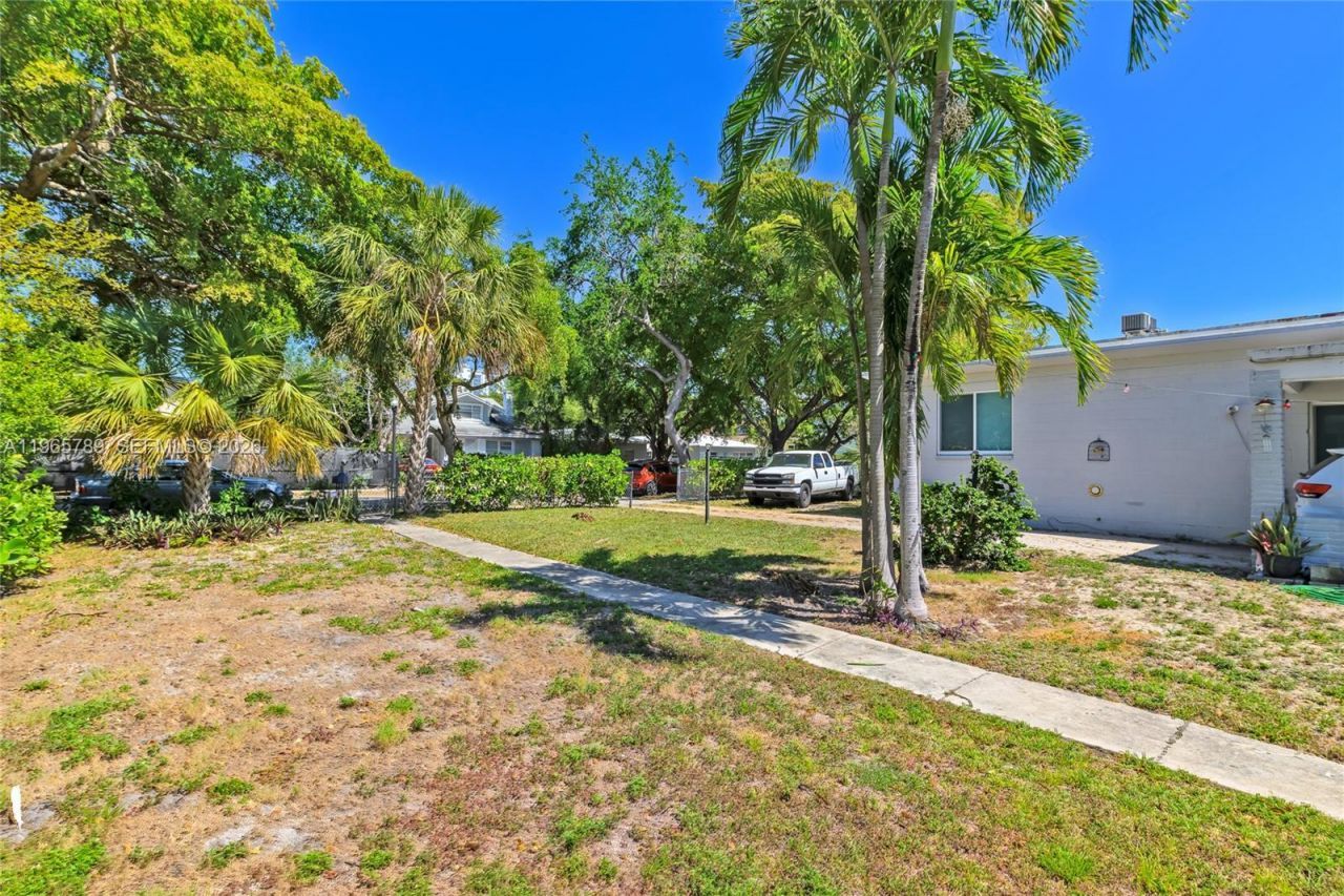 1946 Madison St , Hollywood, FL 33020 Photo