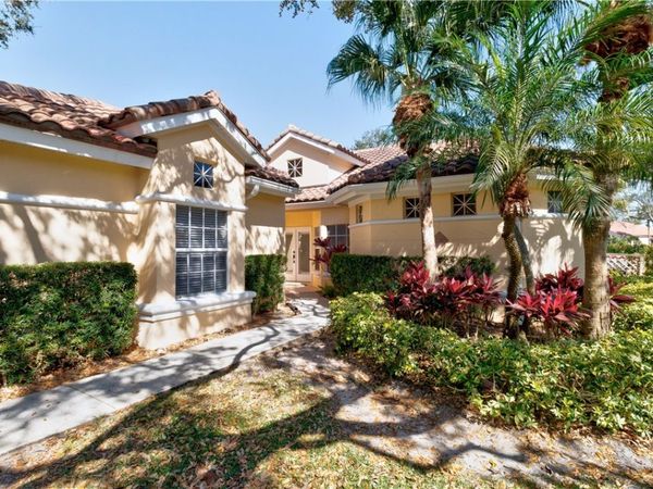 4822 S Newport Island Drive, Unit 3B, Vero Beach, FL 32967