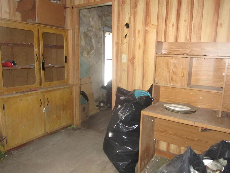 804 Hocking Road, Belpre, OH 45714 Photo 10