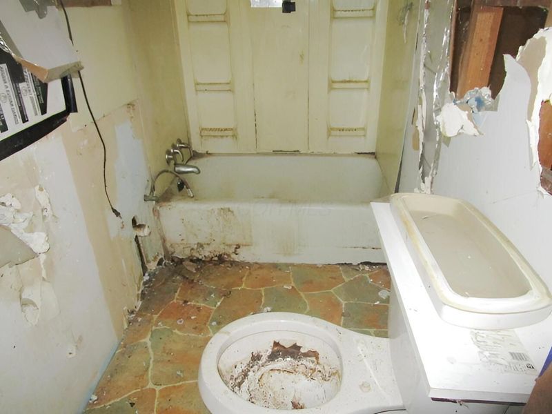 804 Hocking Road, Belpre, OH 45714 Photo 12