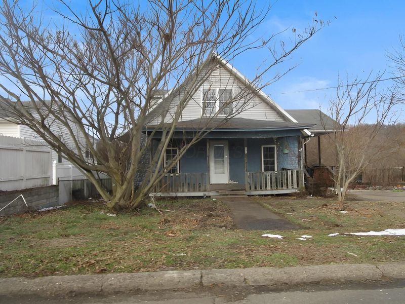 804 Hocking Road, Belpre, OH 45714 Photo 2