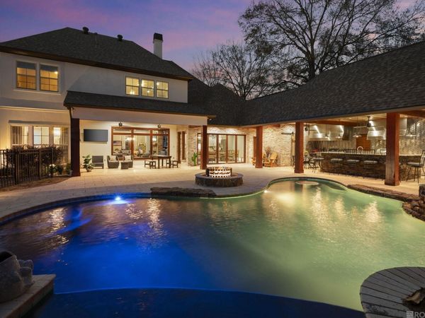 4505 Bluebonnet Rd, Saint George, LA 70809