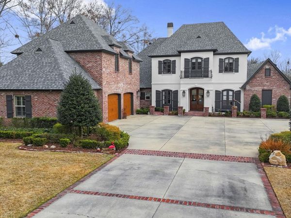 4505 Bluebonnet Rd, Saint George, LA 70809