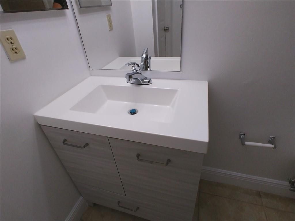 705 NW 91st Terrace, Plantation, FL 33324 Photo