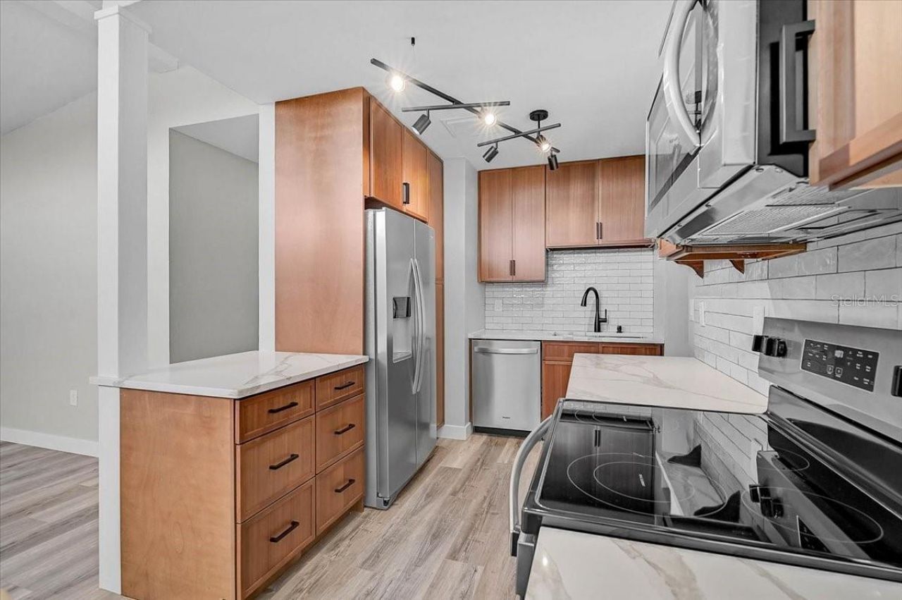 3133 Lake Ridge Drive, Sarasota, FL 34237 Photo