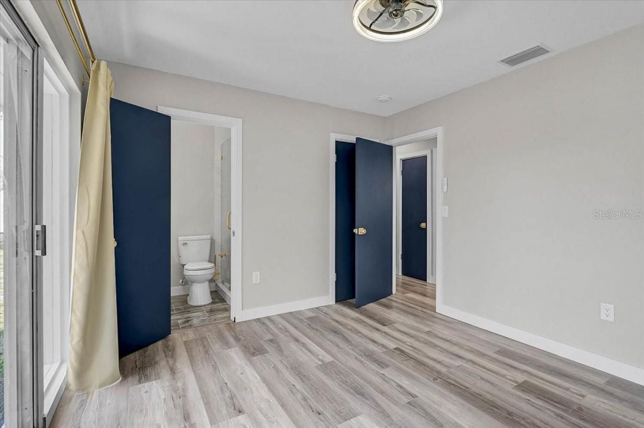 3133 Lake Ridge Drive, Sarasota, FL 34237 Photo