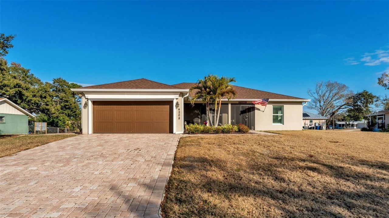 4208 98th Avenue E, Parrish, FL 34219 Photo