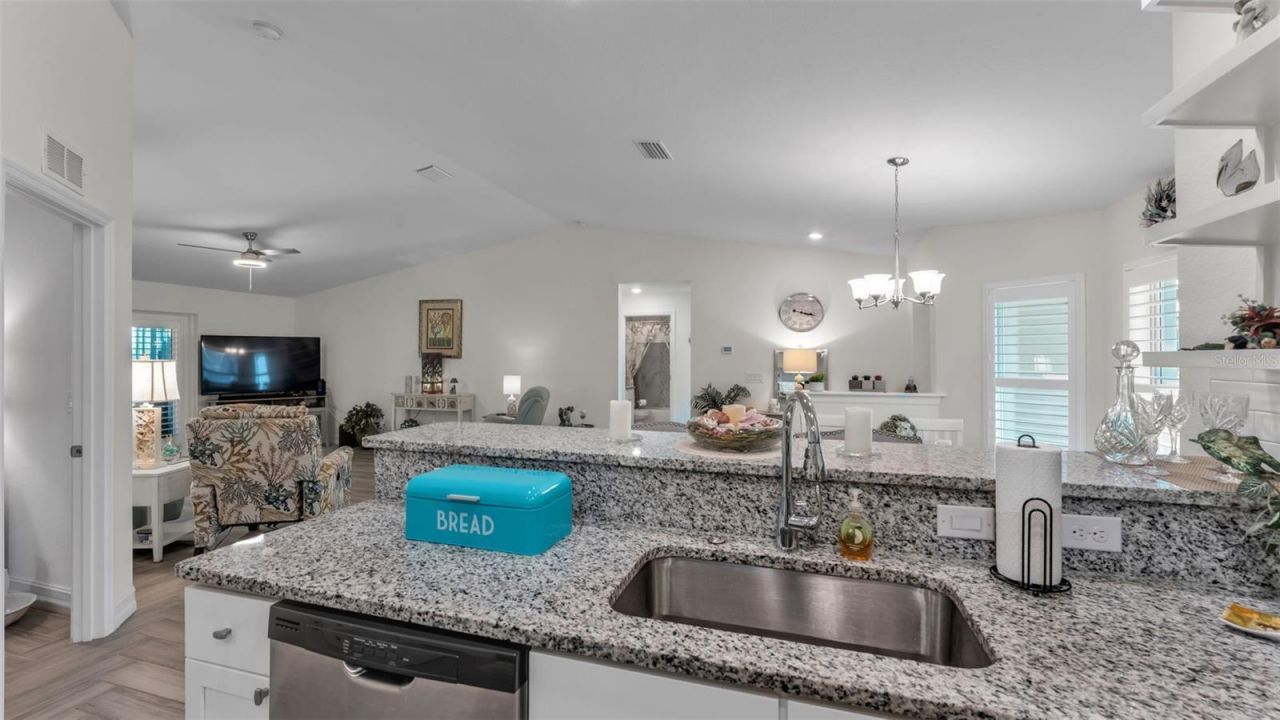 4208 98th Avenue E, Parrish, FL 34219 Photo