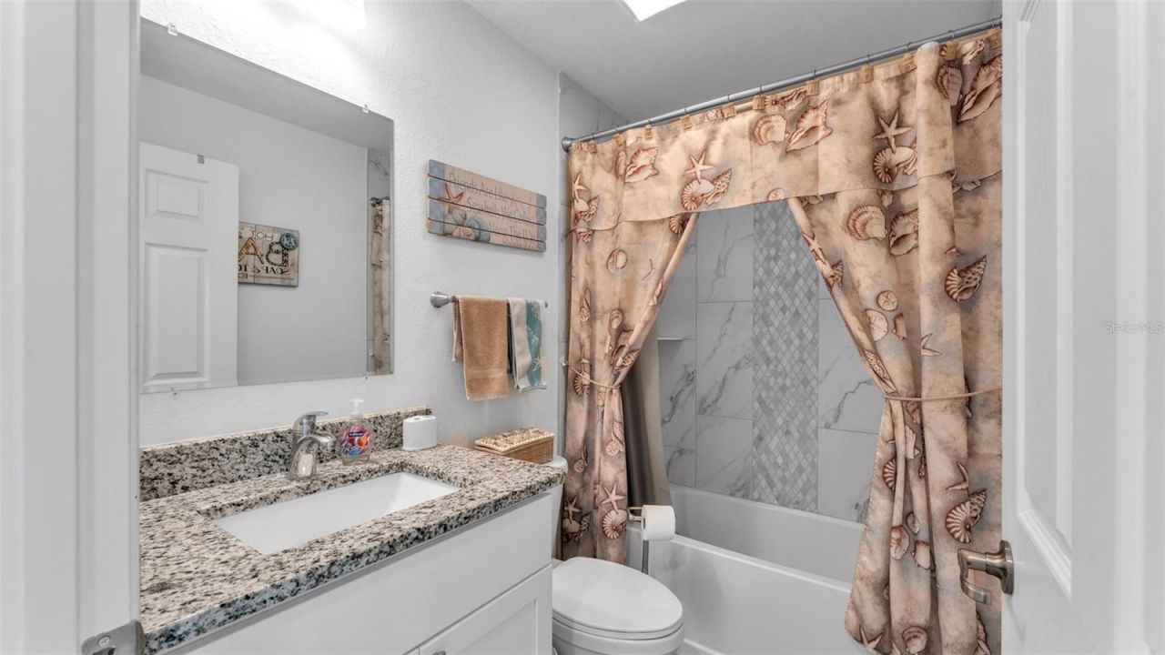 4208 98th Avenue E, Parrish, FL 34219 Photo