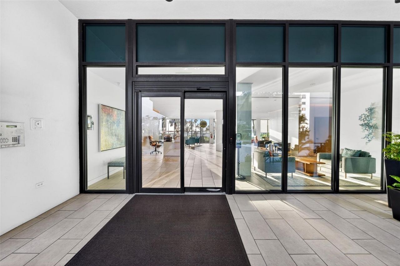 770 S Palm Avenue, Unit 2, Sarasota, FL 34236 Photo