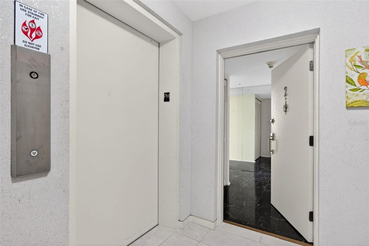 770 S Palm Avenue, Unit 2, Sarasota, FL 34236 Photo