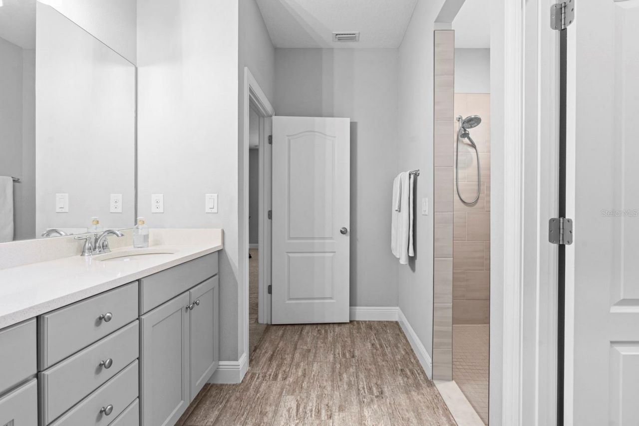 5432 Silver Sun Drive, Apollo Beach, FL 33572 Photo