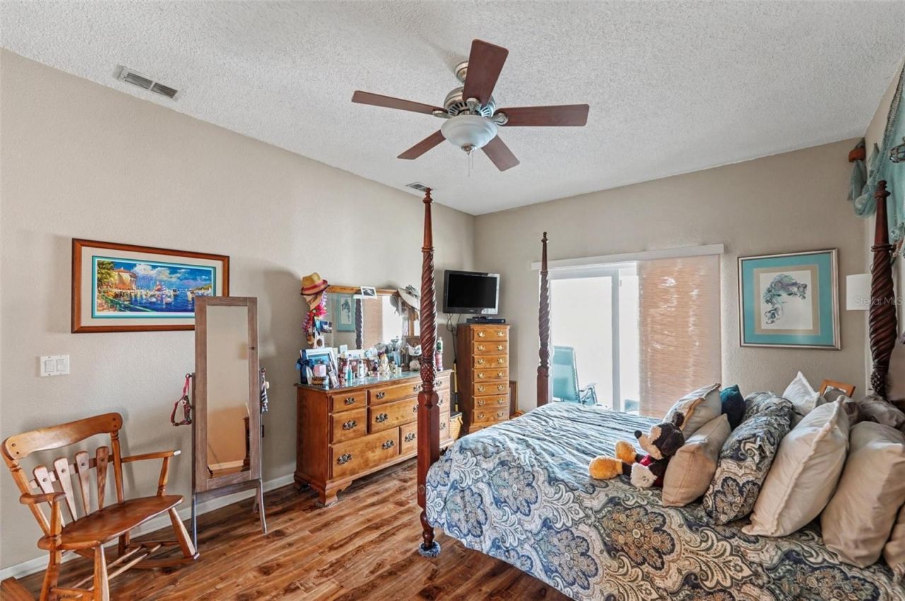 2529 Eagle Crest Court, Holiday, FL 34691 Photo