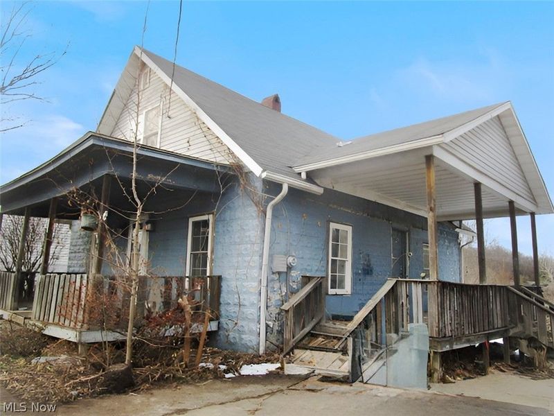 804 Hocking Road, Belpre, OH 45714 Photo 5