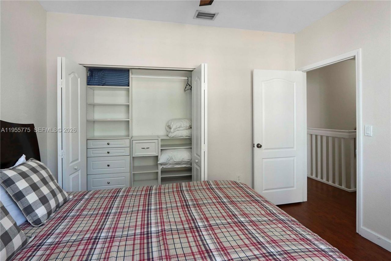 941 SW 148th Pl, Miami, FL 33194 Photo