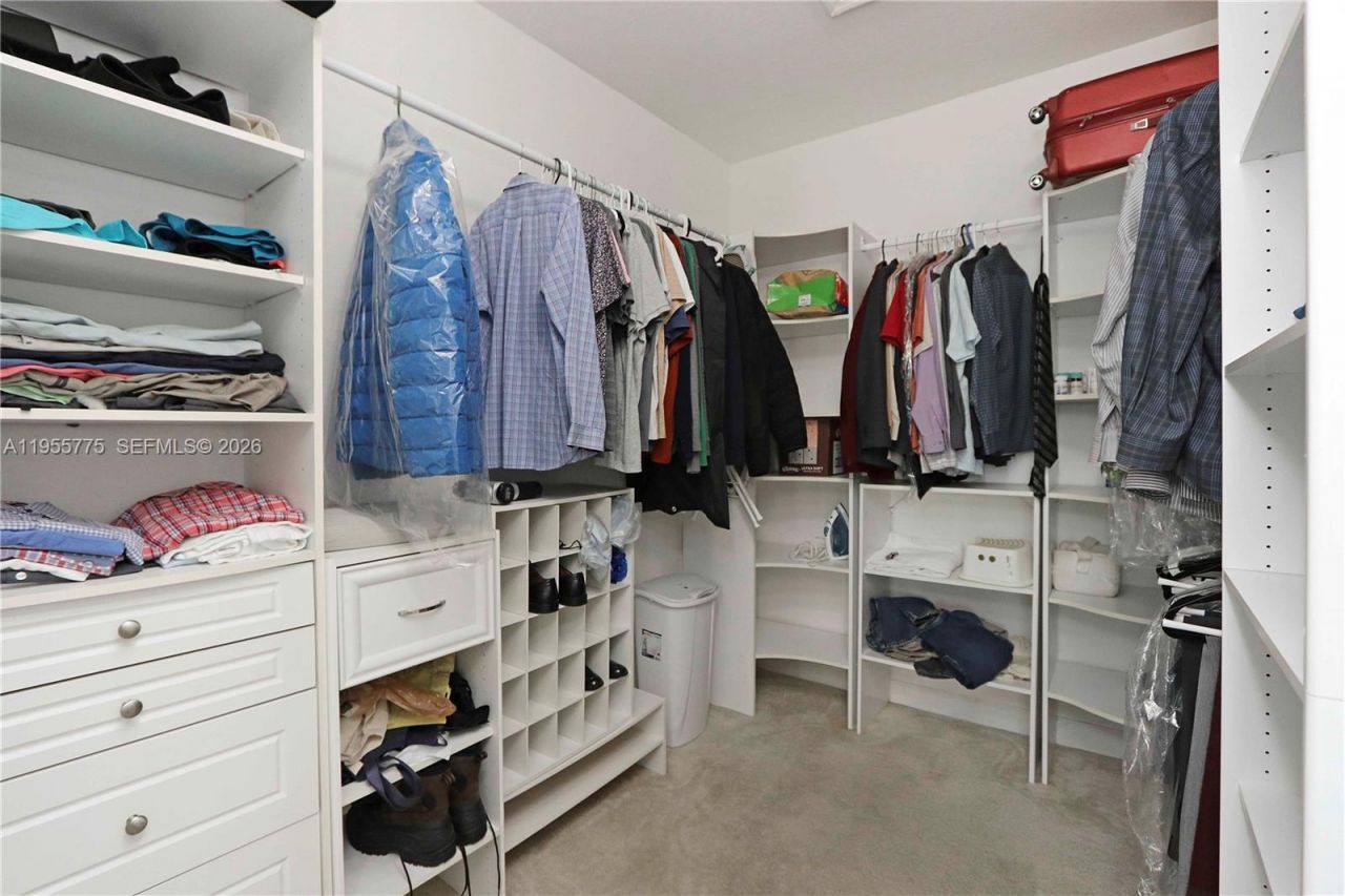 941 SW 148th Pl, Miami, FL 33194 Photo