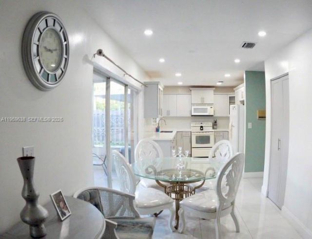 7332 SW 158th Ave , Miami, FL 33193 Photo