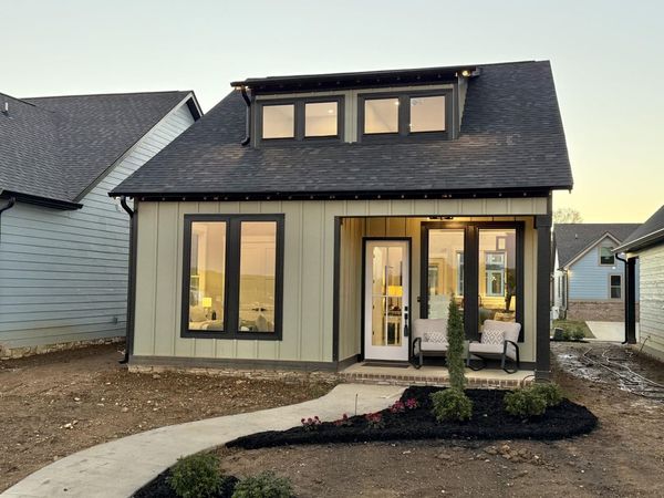 396 Idle Place Circle, Rossville, GA 30741