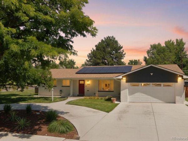 8183 W 22nd Way, Lakewood, CO 80214