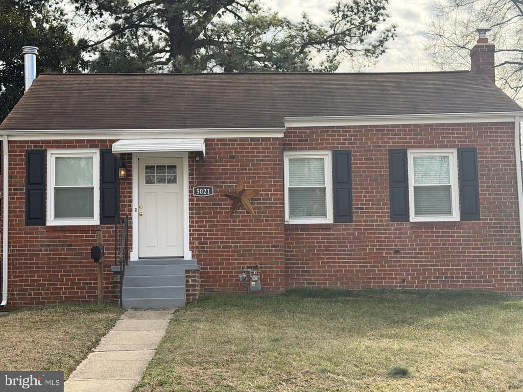 5021 Nantucket Road, College Park, MD 20740 Main Photo