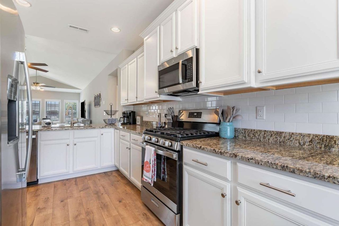 517 9th Ave. S Photo 28