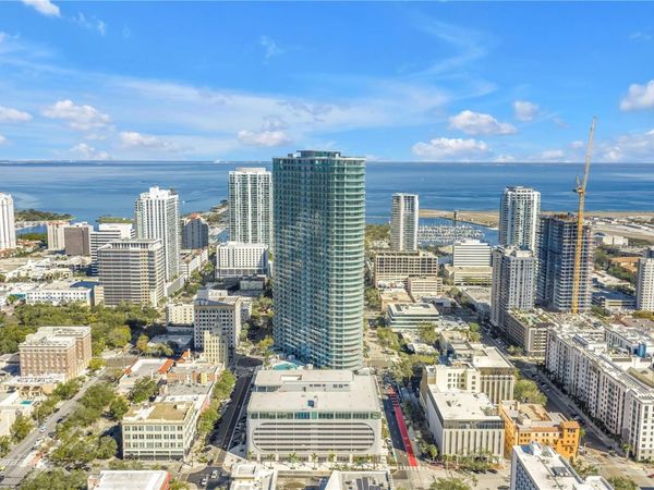 400 CENTRAL AVENUE, Unit 1702, ST PETERSBURG, FL 33701