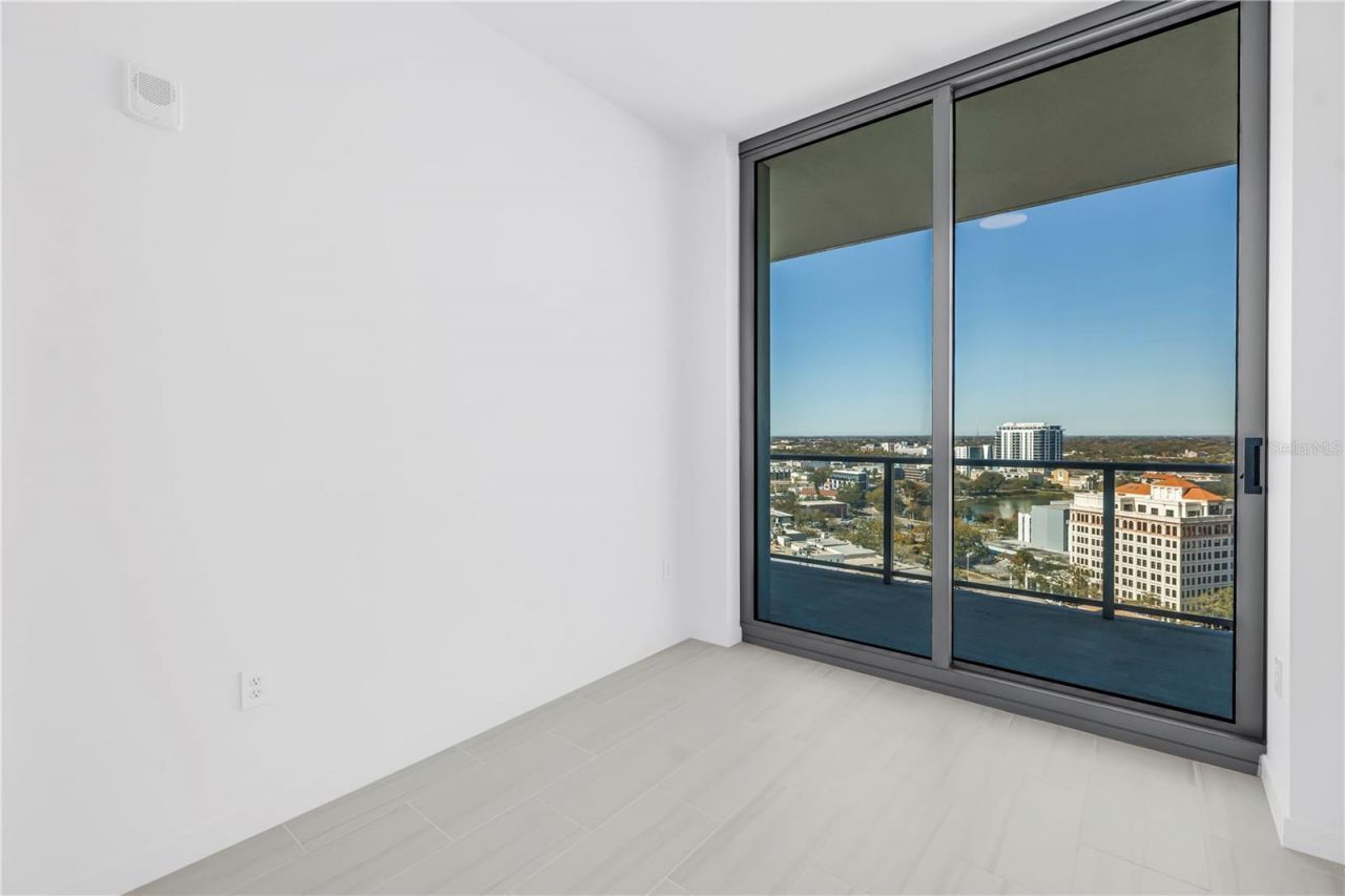 400 Central Avenue, Unit 1702, Saint Petersburg, FL 33701 Photo