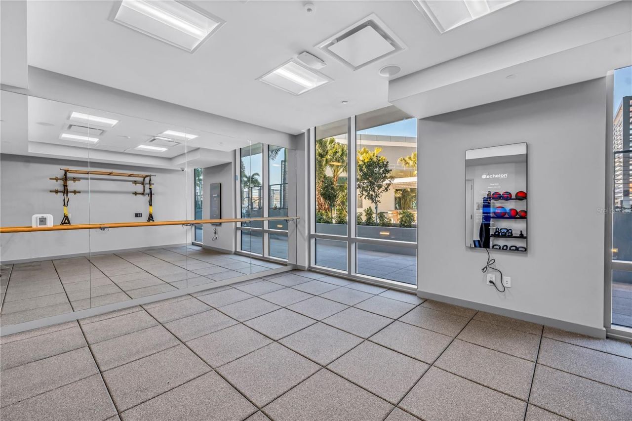 400 Central Avenue, Unit 1702, Saint Petersburg, FL 33701 Photo