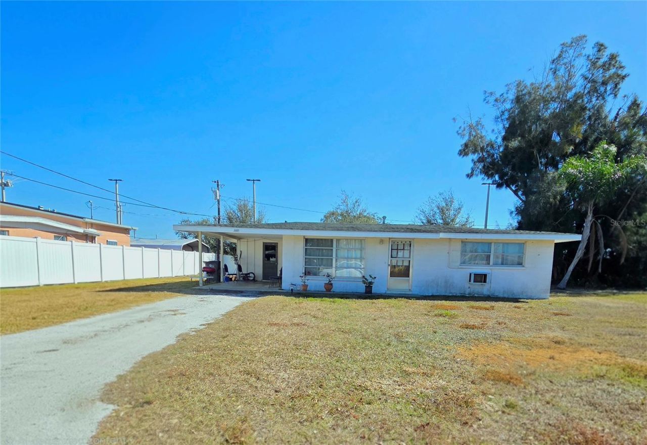 3007 15TH STREET W Bradenton, FL 34205