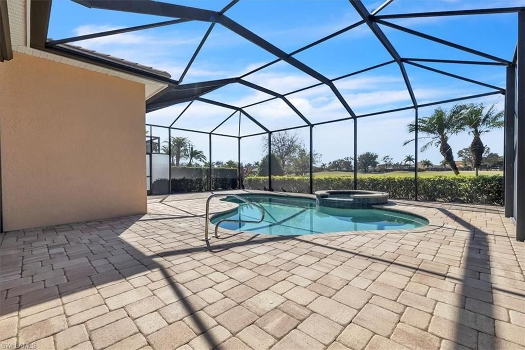 12645 Fairway Cove Ct, Fort Myers, FL 33905 Photo