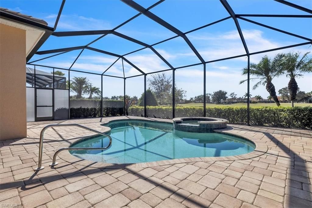 12645 Fairway Cove Ct, Fort Myers, FL 33905 Photo