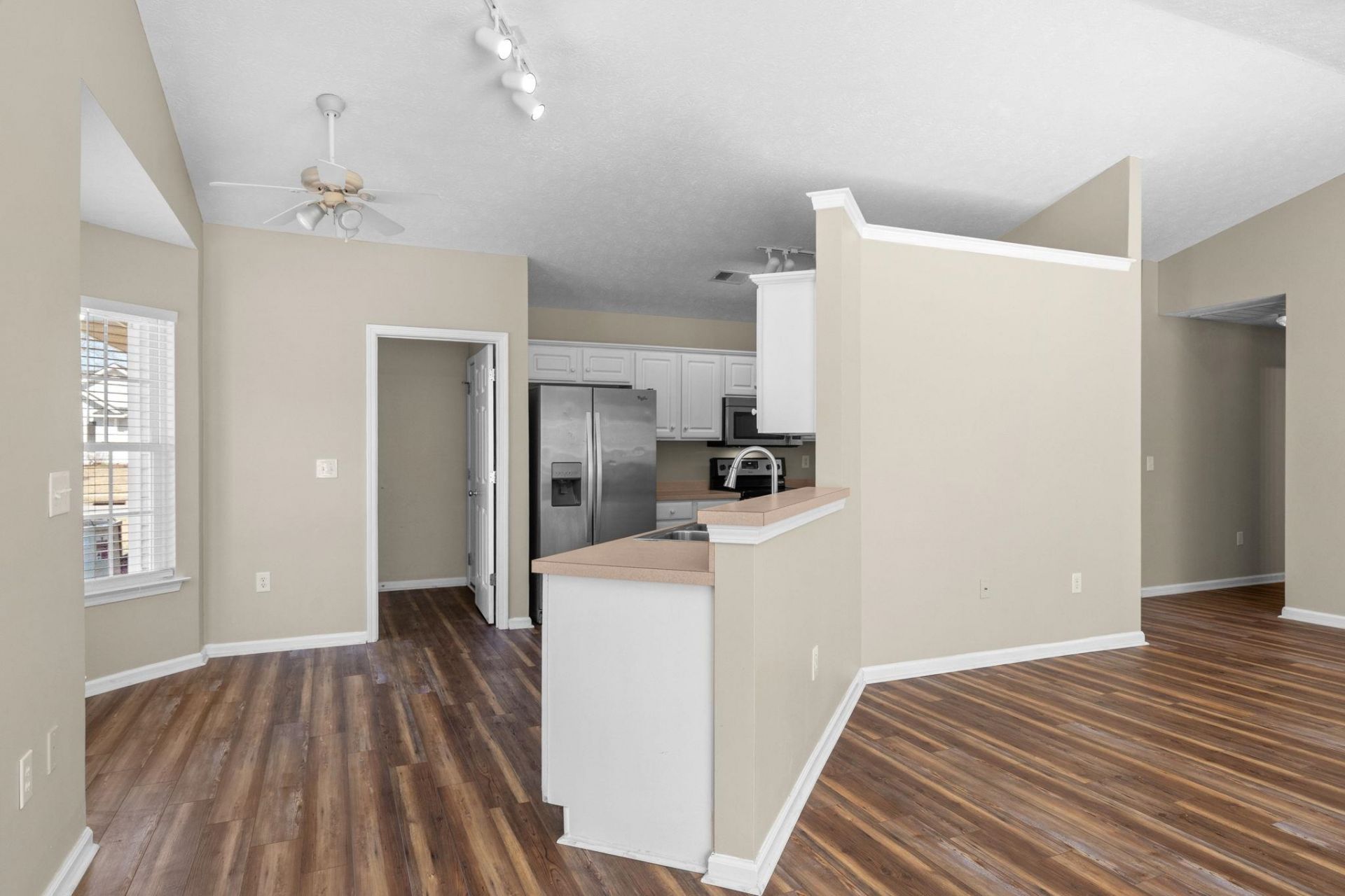 5015 Billy K Trail Photo 14