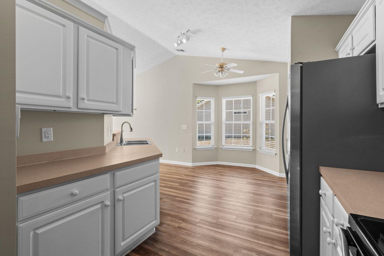 5015 Billy K Trail Photo 20