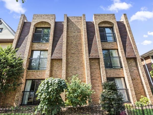 4876 N HERMITAGE Avenue, Unit 102, Chicago, IL 60640