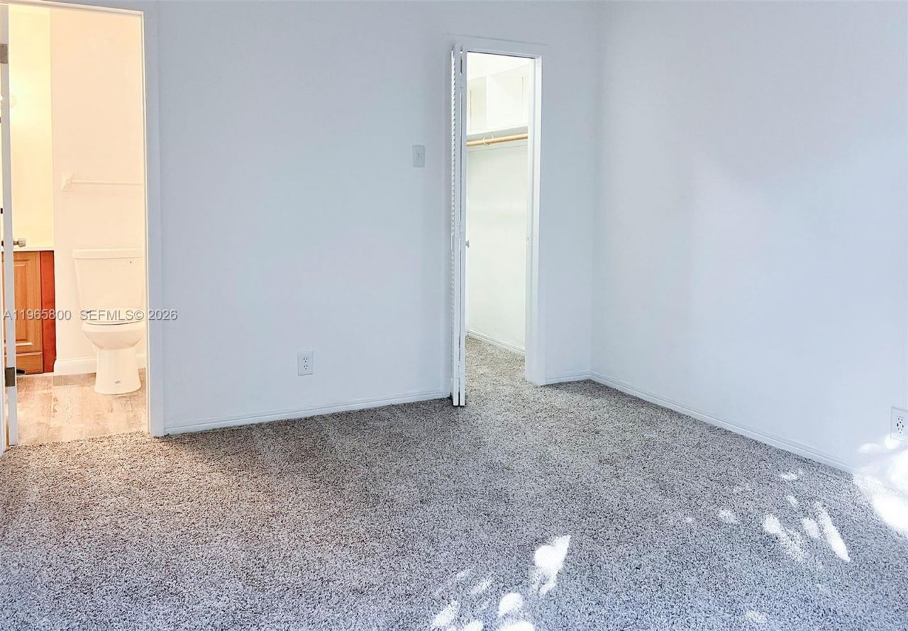 5990 NE 18th Ave, Unit 926, Fort Lauderdale, FL 33334 Photo