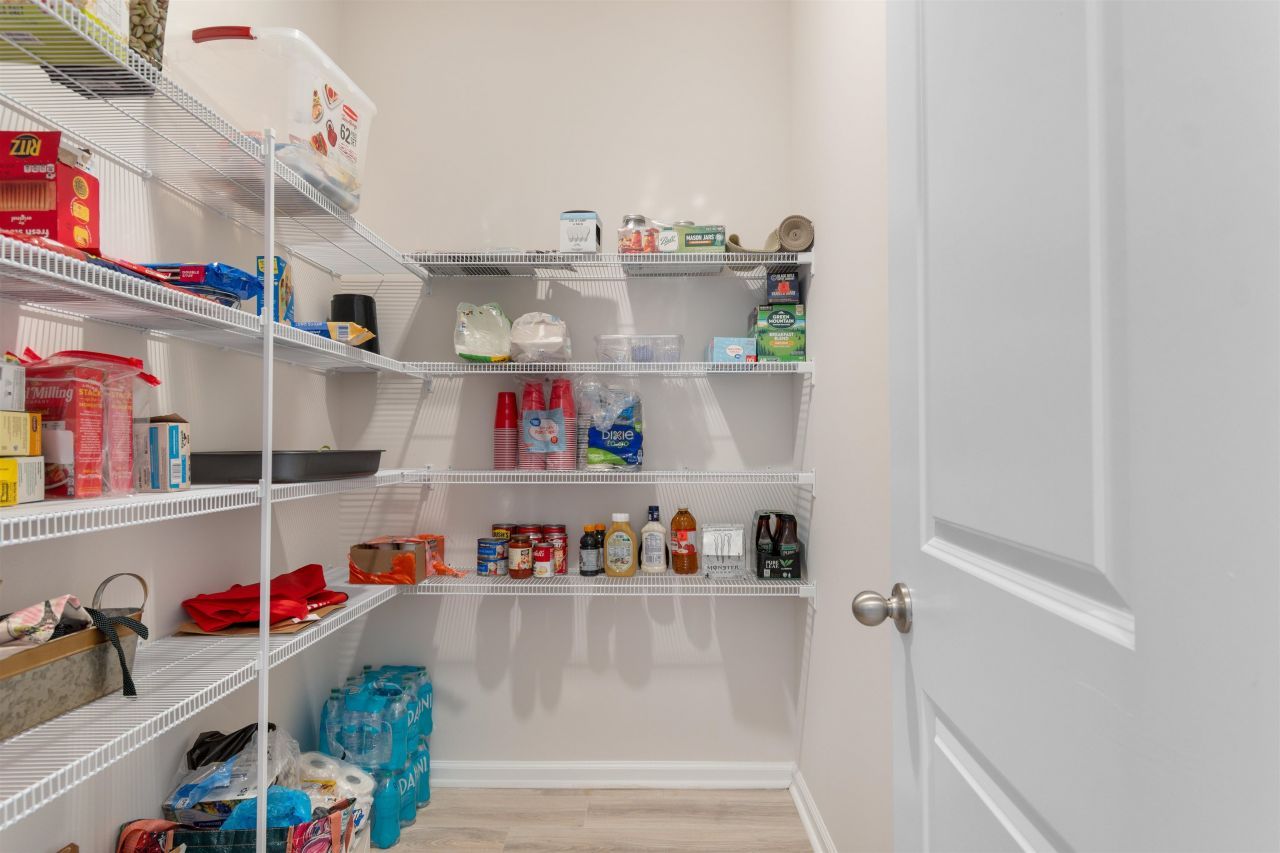 218 Golden Flower Ct. Photo 16