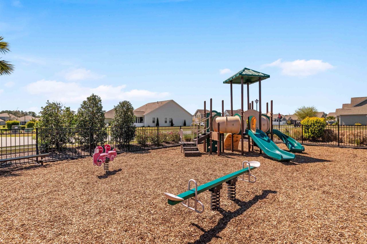 218 Golden Flower Ct. Photo 57