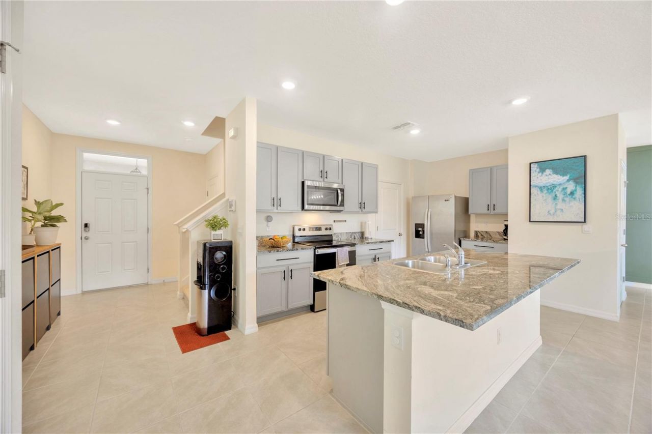 5674 Banbury Ridge Run, Wesley Chapel, FL 33545 Photo