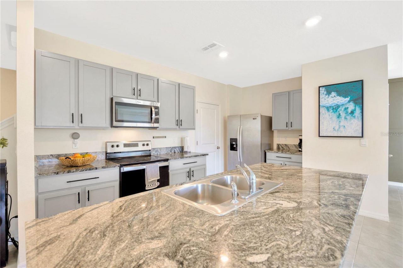 5674 Banbury Ridge Run, Wesley Chapel, FL 33545 Photo