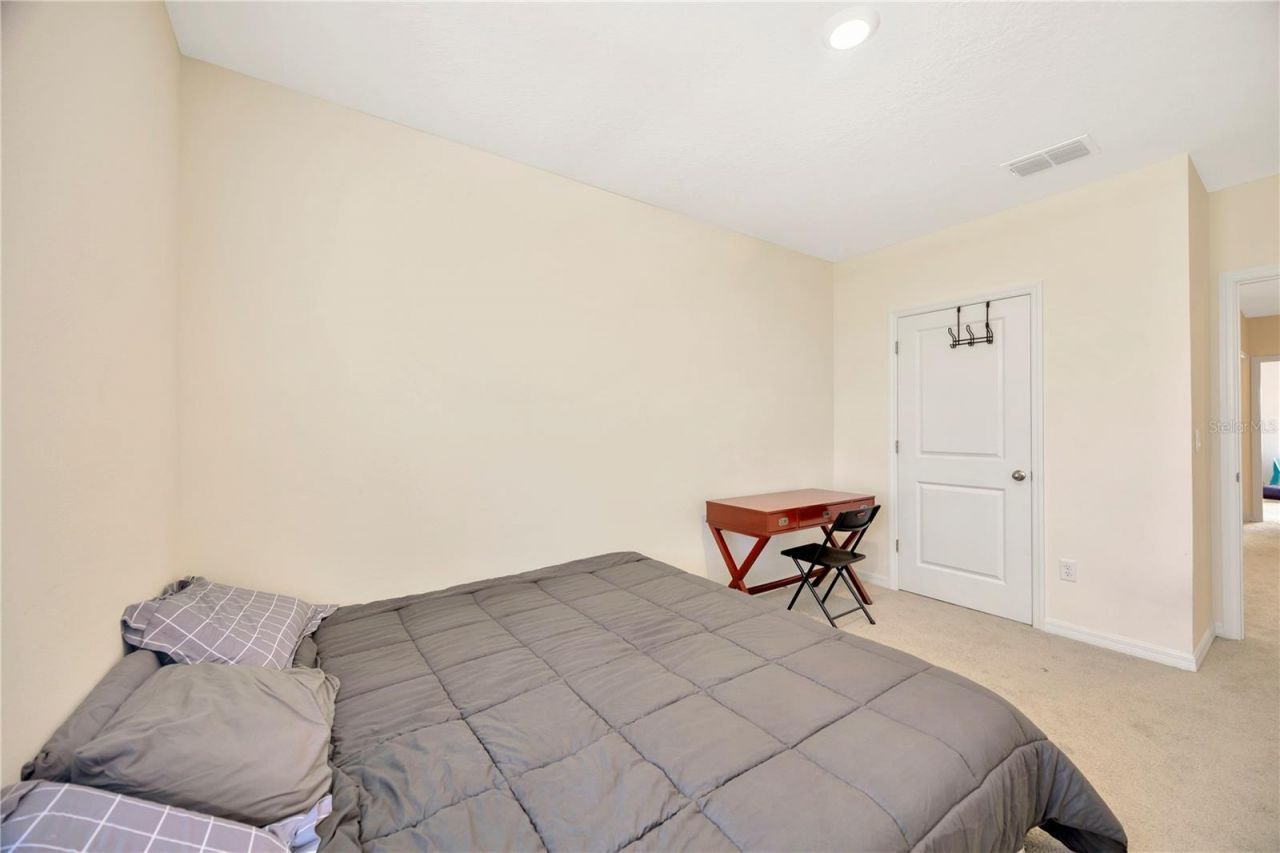 5674 Banbury Ridge Run, Wesley Chapel, FL 33545 Photo