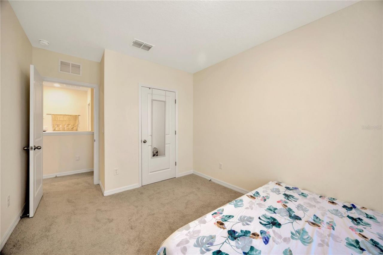 5674 Banbury Ridge Run, Wesley Chapel, FL 33545 Photo