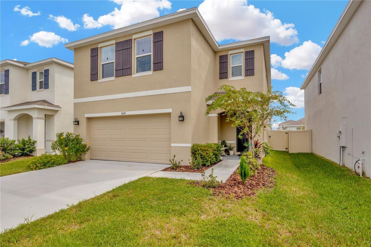 5674 Banbury Ridge Run, Wesley Chapel, FL 33545 Photo