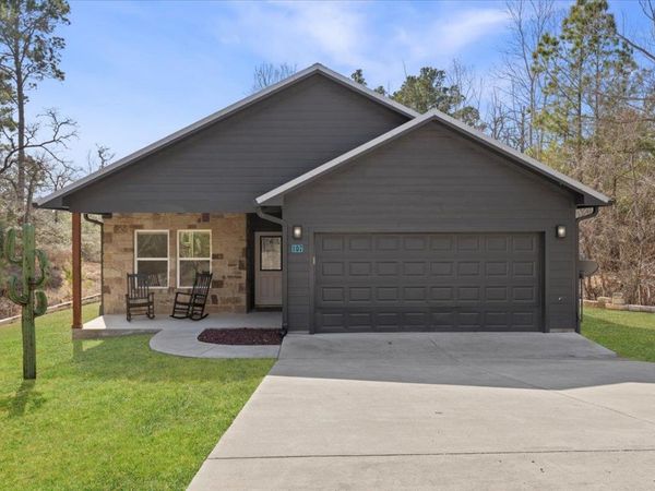 107 E Keamuku CT, Bastrop, TX 78602