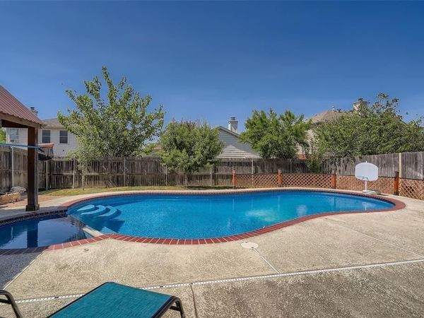 3240 Roddy Drive, Fort Worth, TX 76123
